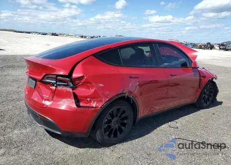 2022 Tesla Model Y from USA, damaged, VIN 7SAYGDEE5NF387540